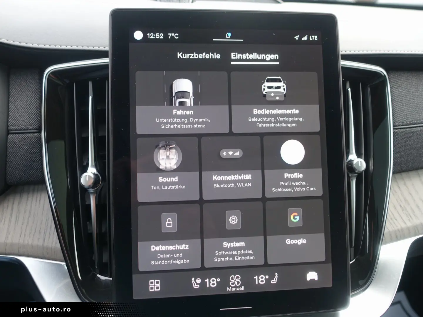 VOLVO XC90 Ultra T8 AWD Massage Pano B&W AHK 360