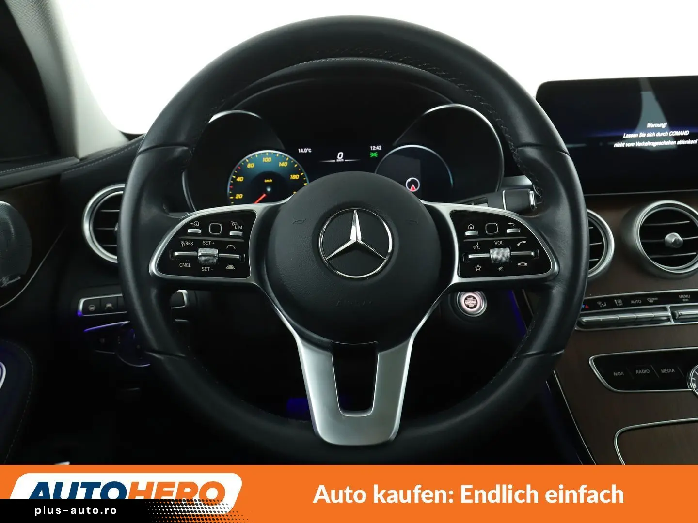 MERCEDES-BENZ C-Klasse C 300 4Matic Exclusive Aut. NAVI LED