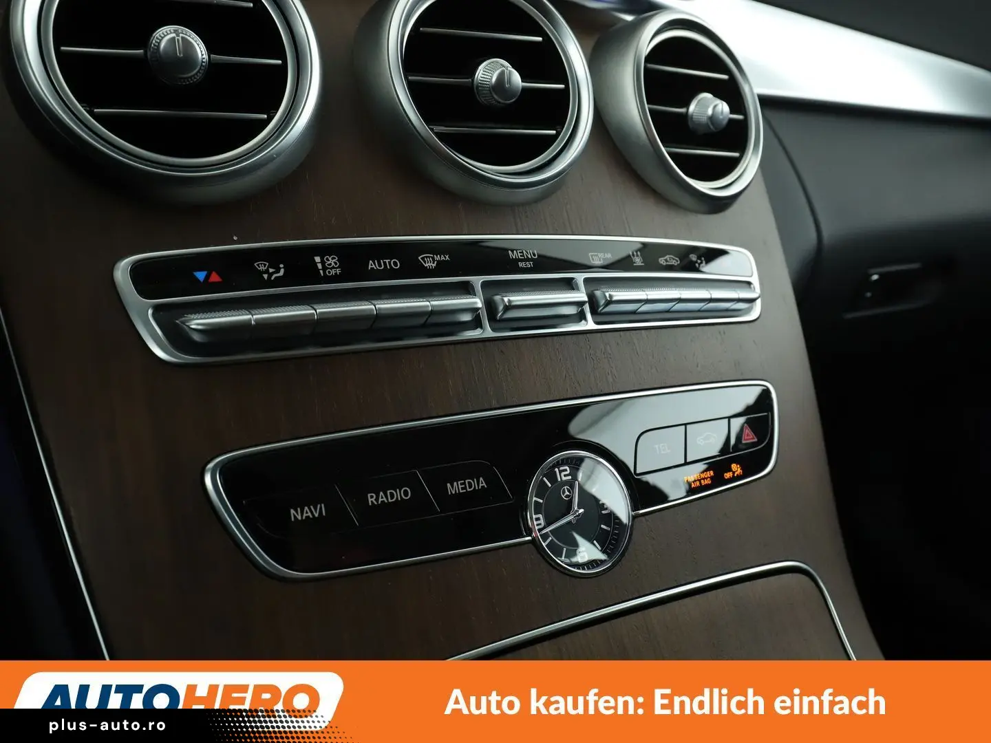 MERCEDES-BENZ C-Klasse C 300 4Matic Exclusive Aut. NAVI LED