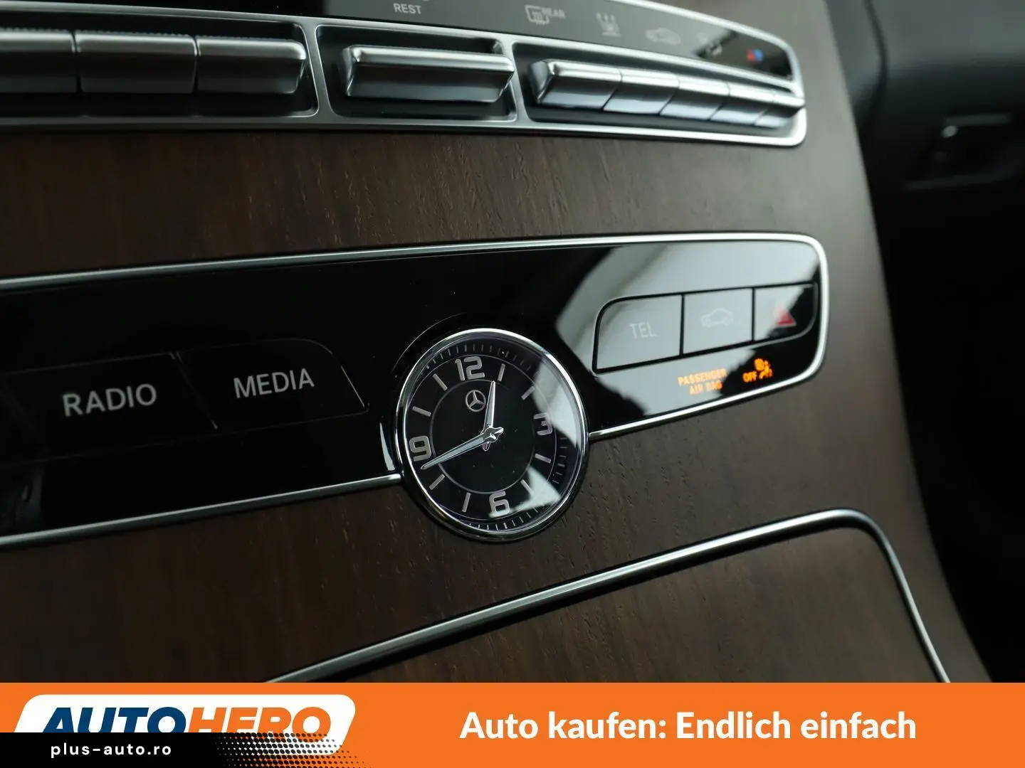 MERCEDES-BENZ C-Klasse C 300 4Matic Exclusive Aut. NAVI LED