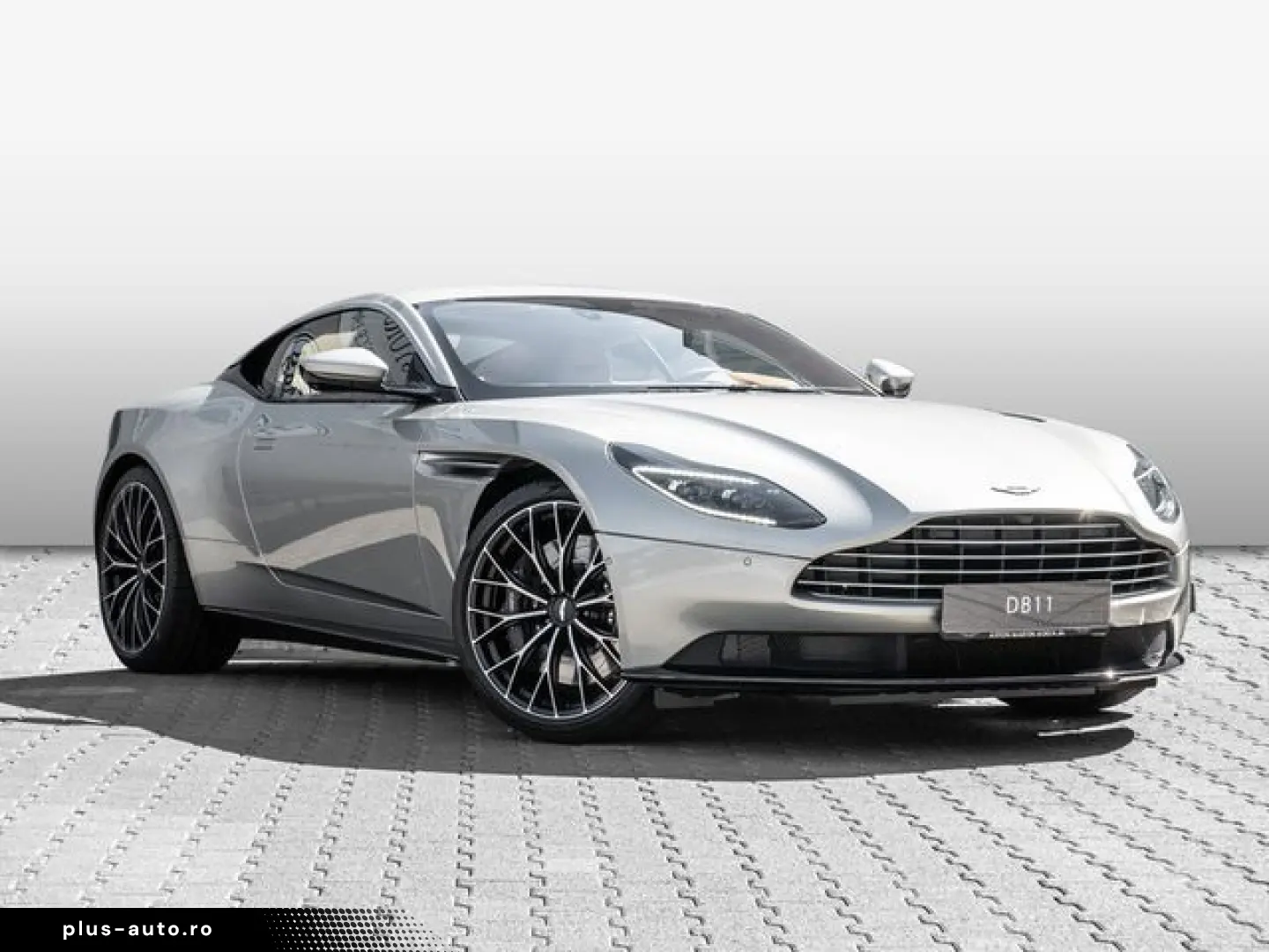 ASTON MARTIN DB11 Coupe V8 Silver Birch Provenance