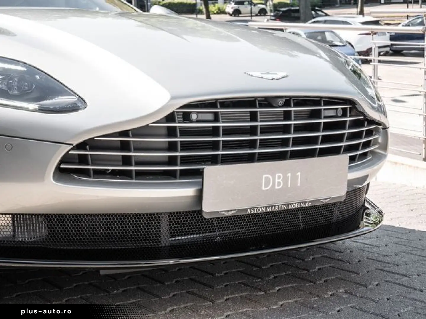 ASTON MARTIN DB11 Coupe V8 Silver Birch Provenance