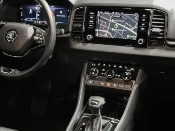 SKODA Karoq 2.0 TDI Ambition DSG Navi  ACC  KESSY