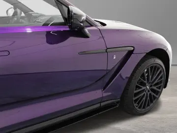 ASTON MARTIN DBX 707 Storm Purple Onyx Black