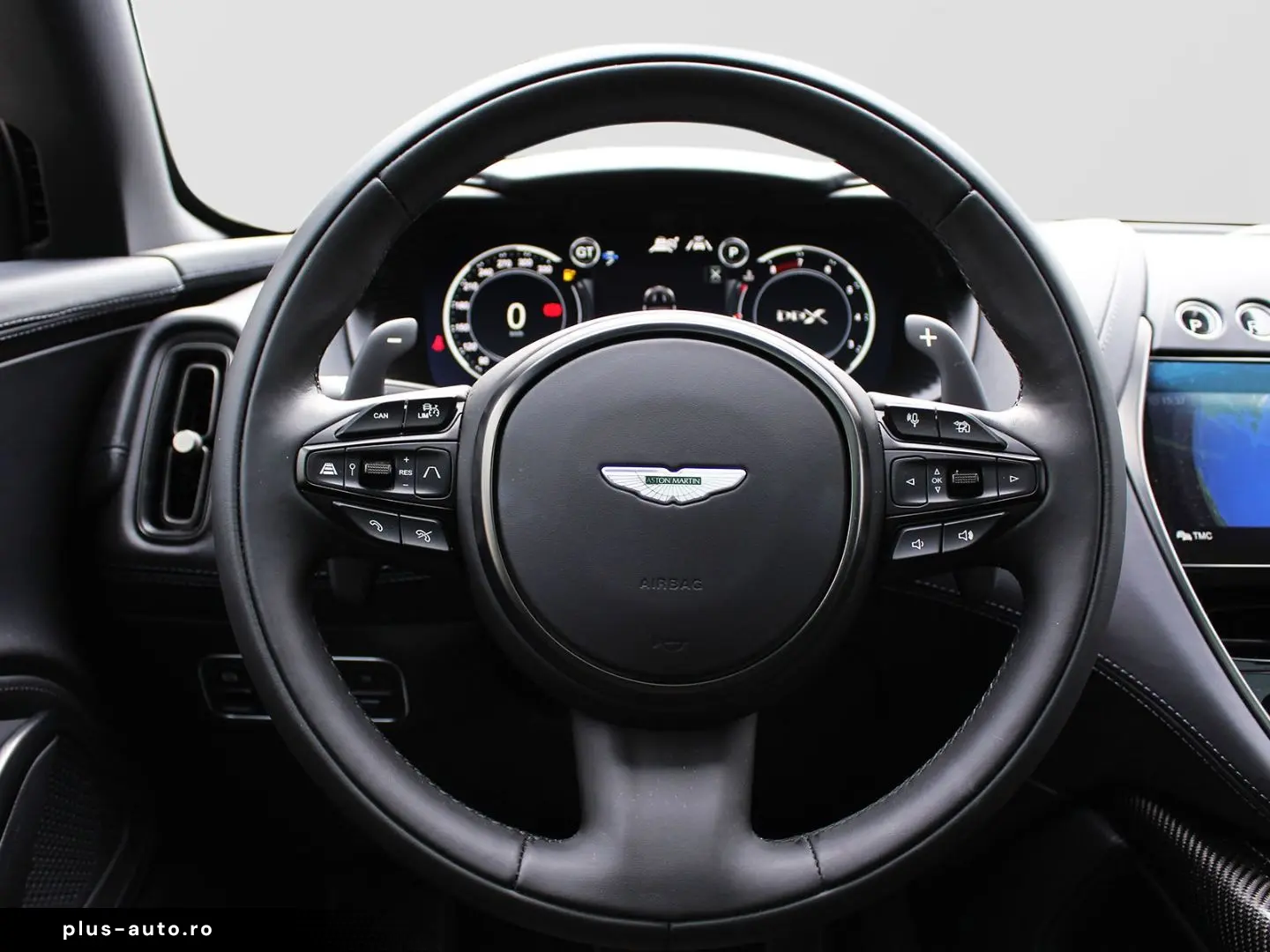 ASTON MARTIN DBX 707 Storm Purple Onyx Black