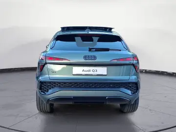 Audi Q3 Sportback e-hybrid S tronic