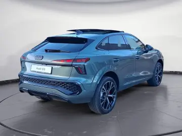 Audi Q3 Sportback e-hybrid S tronic