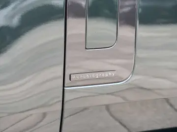 LAND ROVER Range Rover P550e Autobiography Hybrid EU6e Park