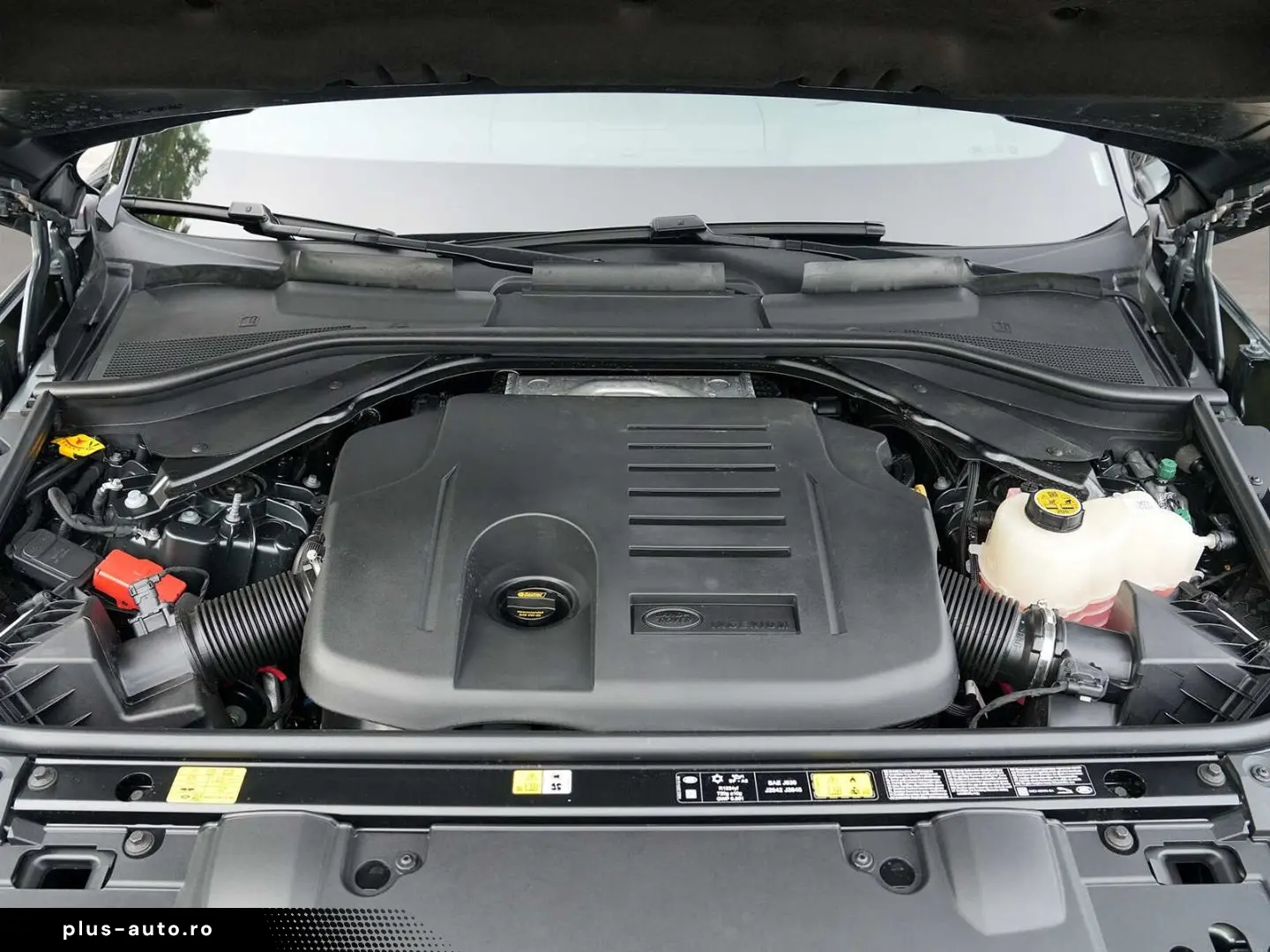 LAND ROVER Range Rover P550e Autobiography Hybrid EU6e Park