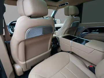 LAND ROVER Range Rover P550e Autobiography Hybrid EU6e Park