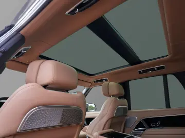 LAND ROVER Range Rover P550e Autobiography Hybrid EU6e Park