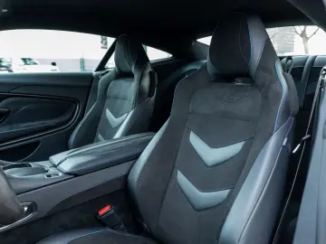 ASTON MARTIN DBS Coupe - Q Seychelles Blue - Alcantara Black