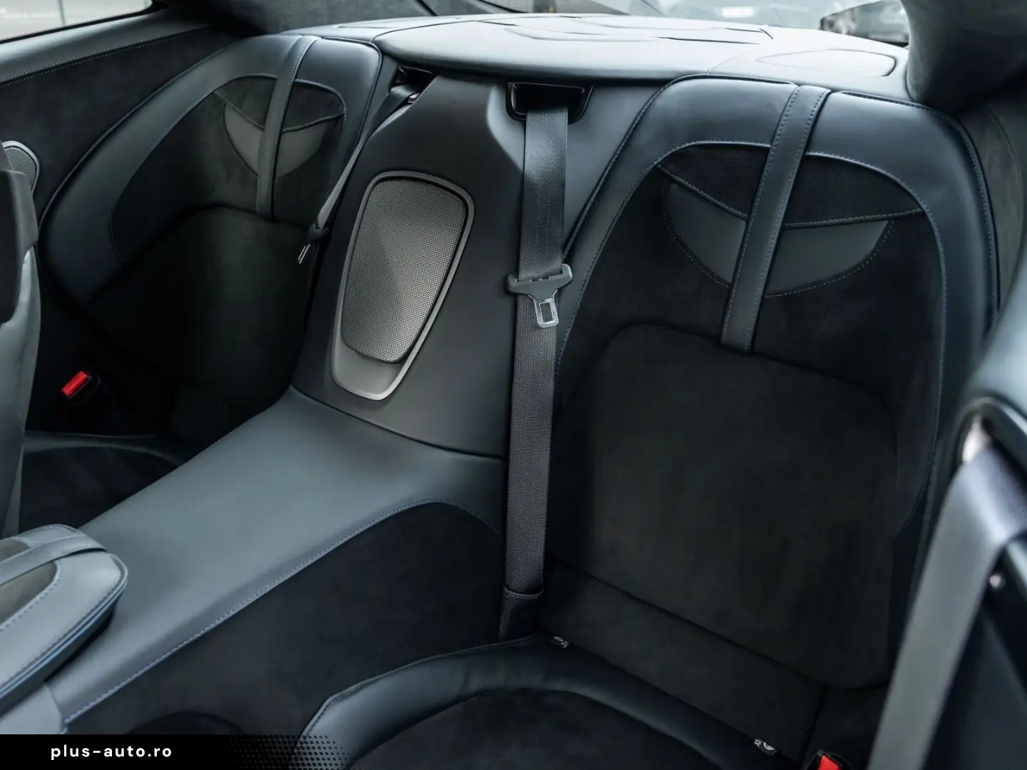 ASTON MARTIN DBS Coupe - Q Seychelles Blue - Alcantara Black