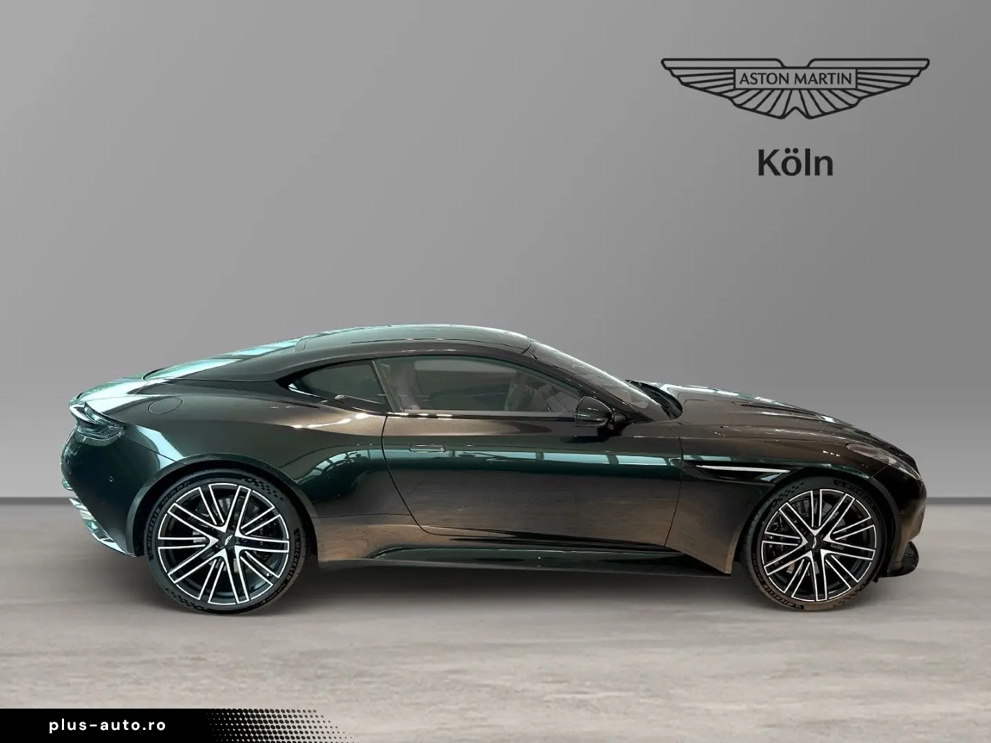 ASTON MARTIN DB12 Minotaur Green Oxford Tan Bowers & Wilkins