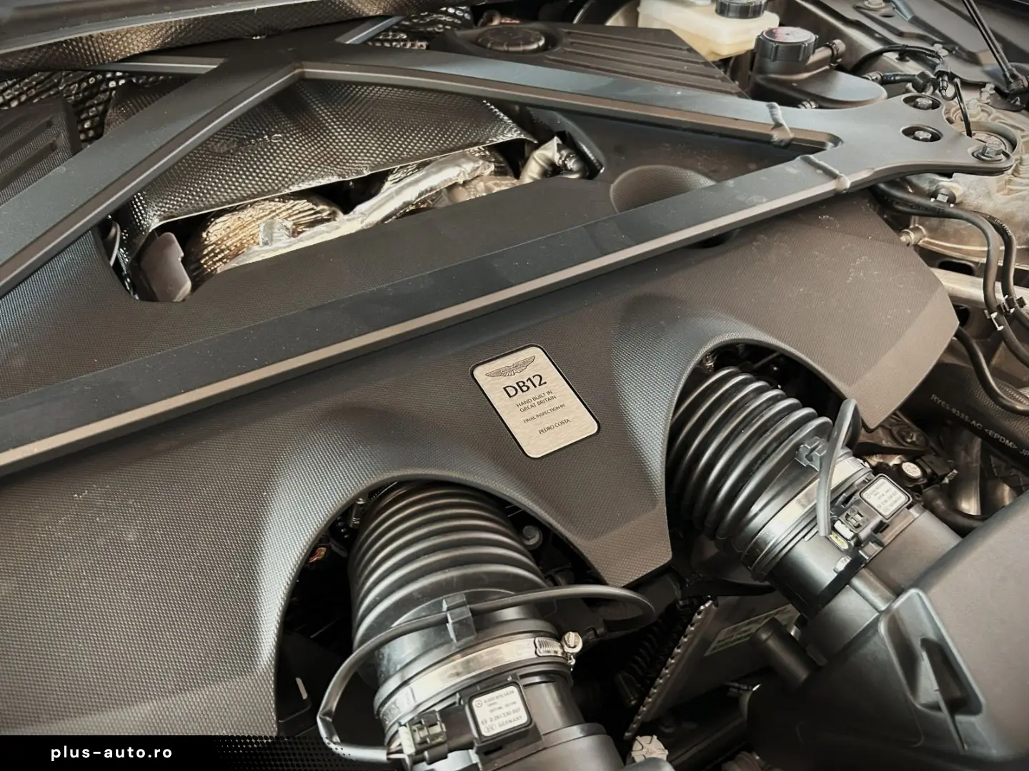 ASTON MARTIN DB12 Minotaur Green Oxford Tan Bowers & Wilkins