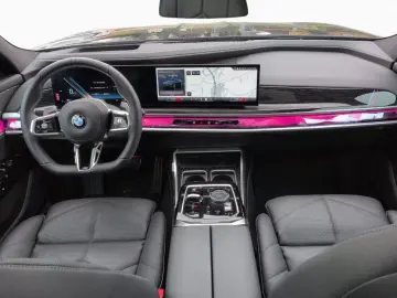 BMW 740 d xDr M Sport  TV spate