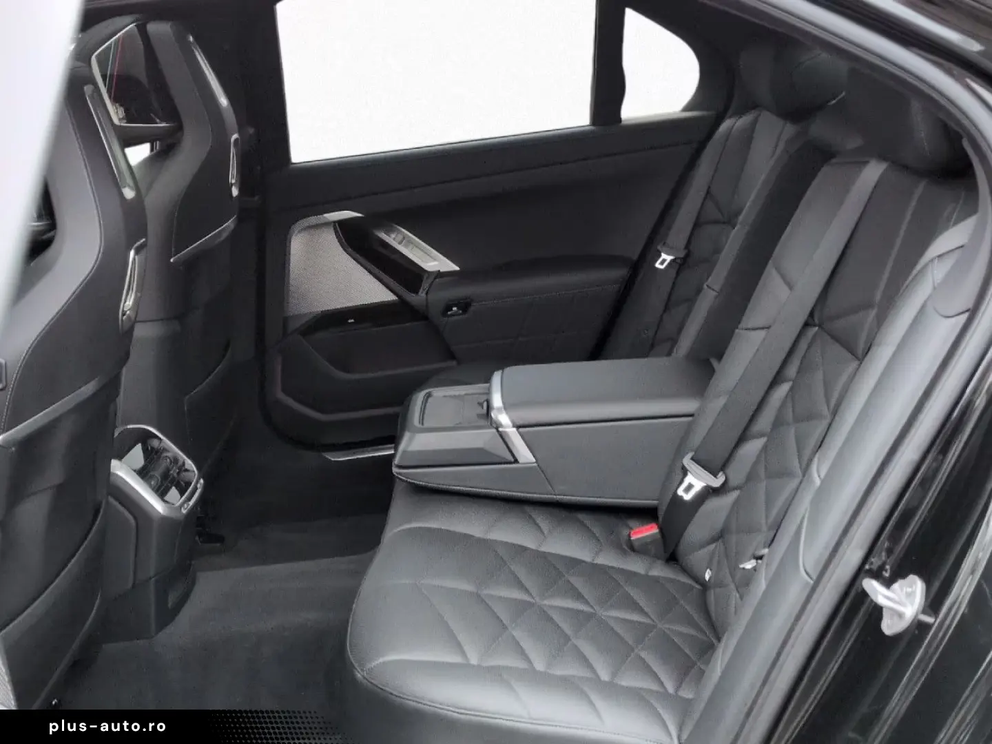 BMW 740 d xDr M Sport  TV spate