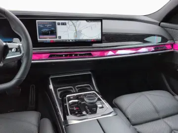 BMW 740 d xDr M Sport  TV spate