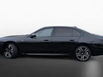 BMW 740 d xDr M Sport  TV spate