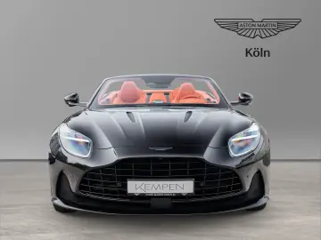 ASTON MARTIN DB12 Volante Californian Poppy Carbonbr&hellip;