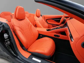 ASTON MARTIN DB12 Volante Californian Poppy Carbonbr&hellip;