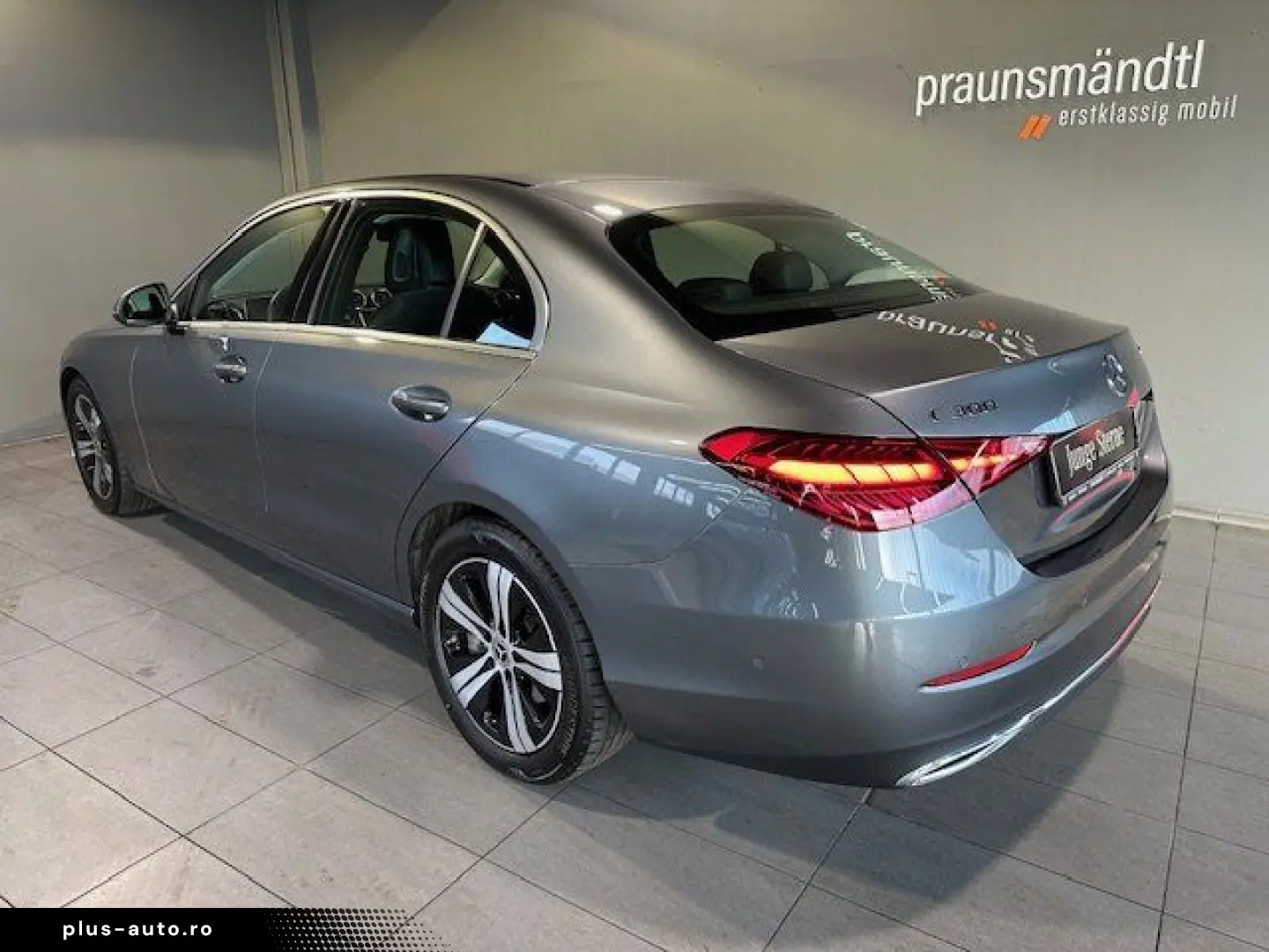 MERCEDES-BENZ C 300 4M Avantgarde MBUX  LED Ambien Totw