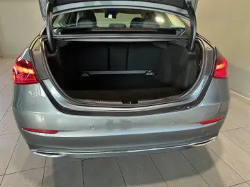 MERCEDES-BENZ C 300 4M Avantgarde MBUX  LED Ambien Totw