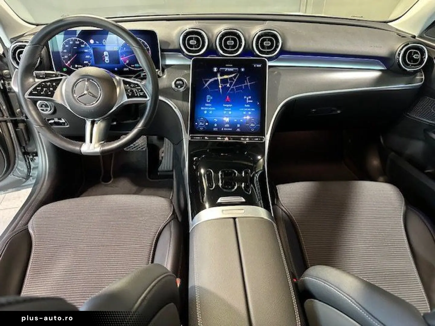 MERCEDES-BENZ C 300 4M Avantgarde MBUX  LED Ambien Totw