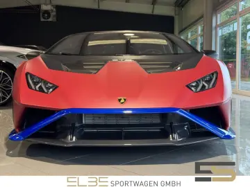 LAMBORGHINI Huracán STO FULL CARBON CAMERA LIFTING ALCANTARA