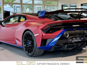 LAMBORGHINI Huracán STO FULL CARBON CAMERA LIFTING ALCANTARA