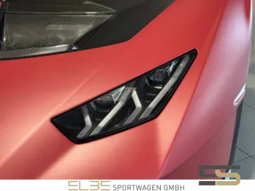 LAMBORGHINI Huracán STO FULL CARBON CAMERA LIFTING ALCANTARA