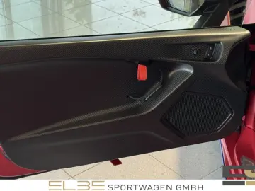 LAMBORGHINI Huracán STO FULL CARBON CAMERA LIFTING ALCANTARA