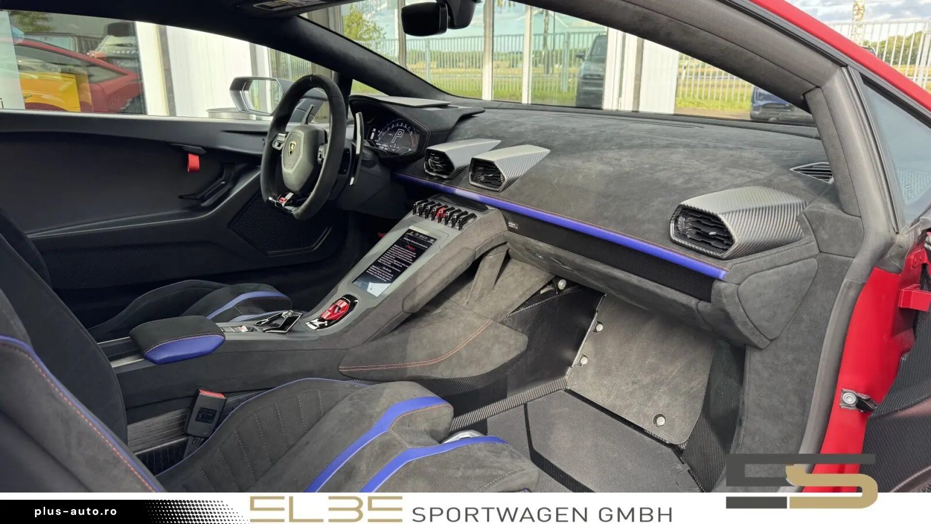 LAMBORGHINI Huracán STO FULL CARBON CAMERA LIFTING ALCANTARA