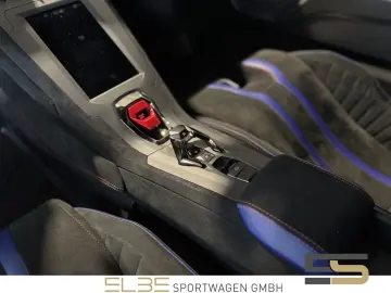 LAMBORGHINI Huracán STO FULL CARBON CAMERA LIFTING ALCANTARA