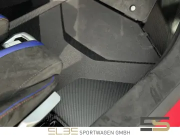 LAMBORGHINI Huracán STO FULL CARBON CAMERA LIFTING ALCANTARA