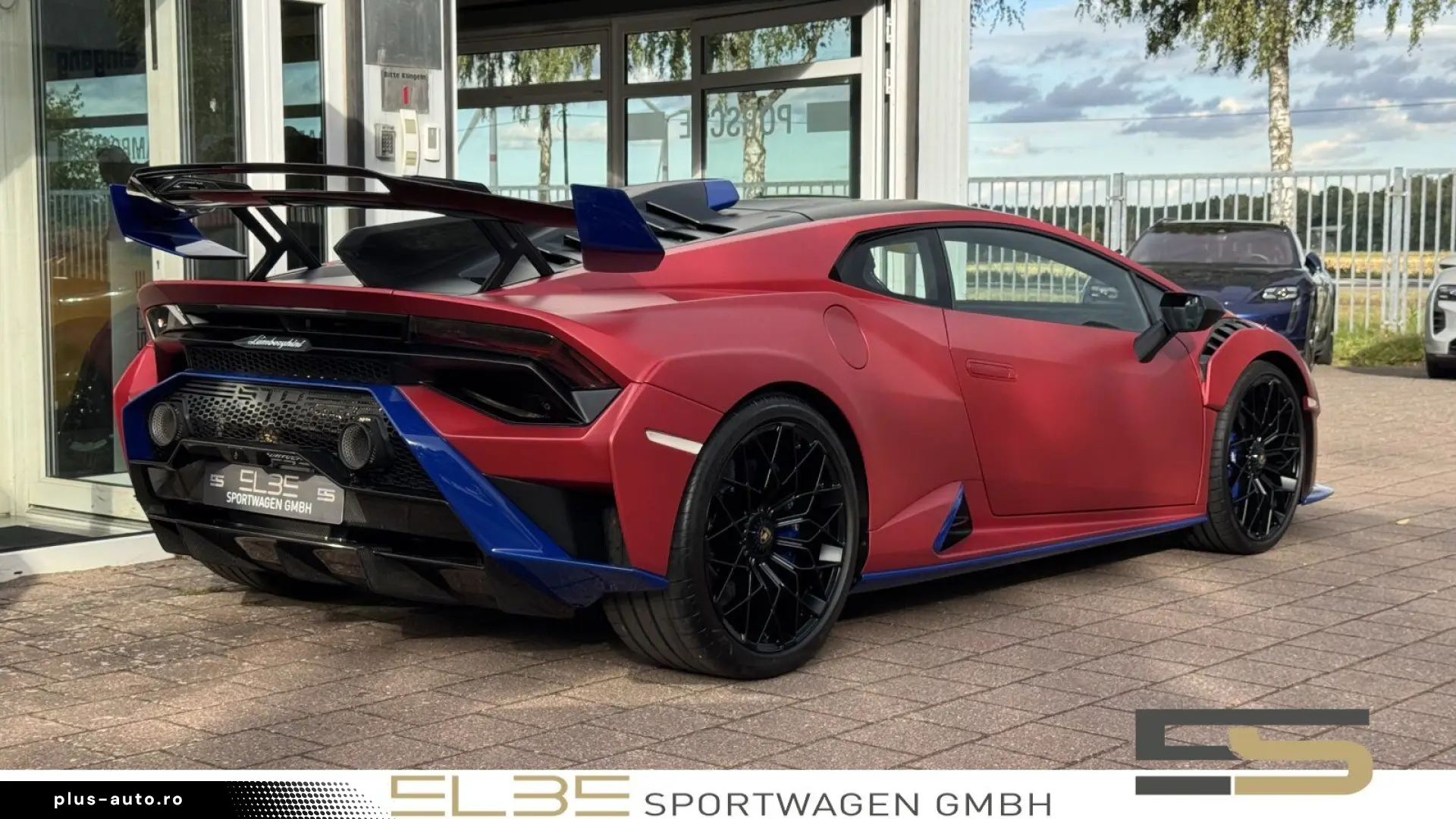 LAMBORGHINI Huracán STO FULL CARBON CAMERA LIFTING ALCANTARA