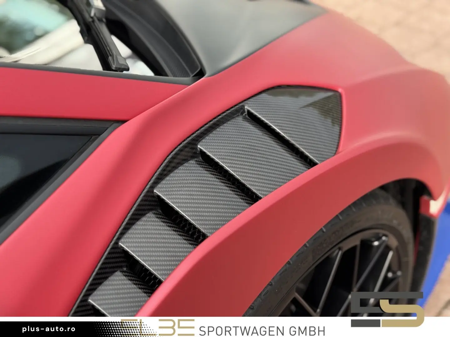 LAMBORGHINI Huracán STO FULL CARBON CAMERA LIFTING ALCANTARA