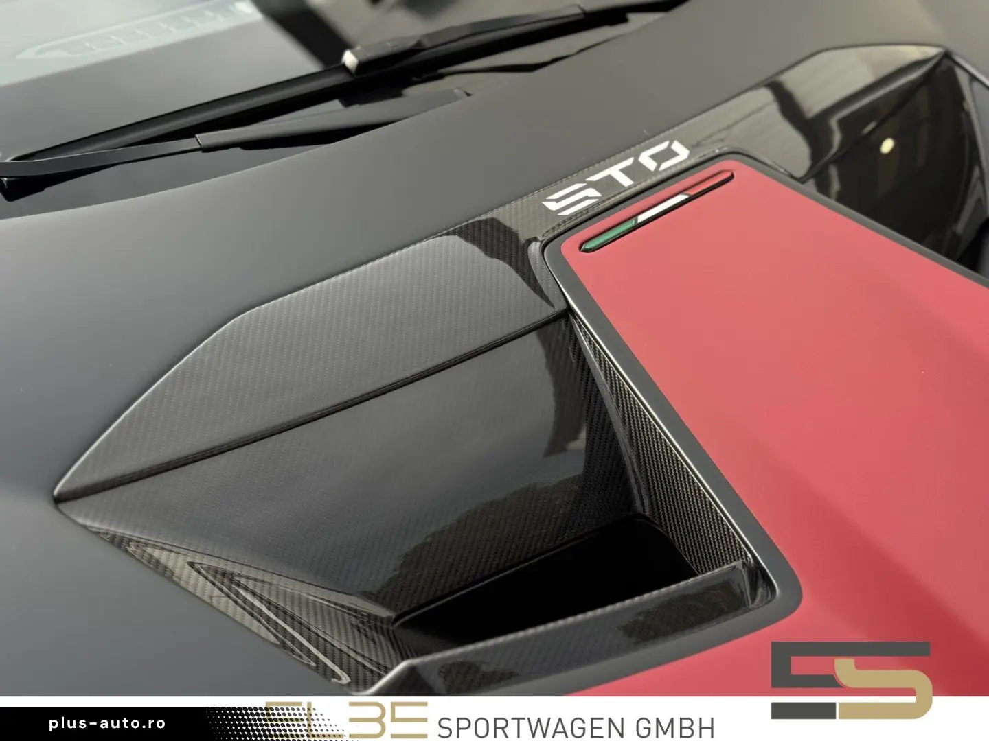 LAMBORGHINI Huracán STO FULL CARBON CAMERA LIFTING ALCANTARA