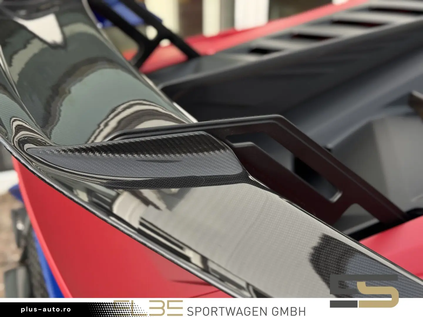 LAMBORGHINI Huracán STO FULL CARBON CAMERA LIFTING ALCANTARA