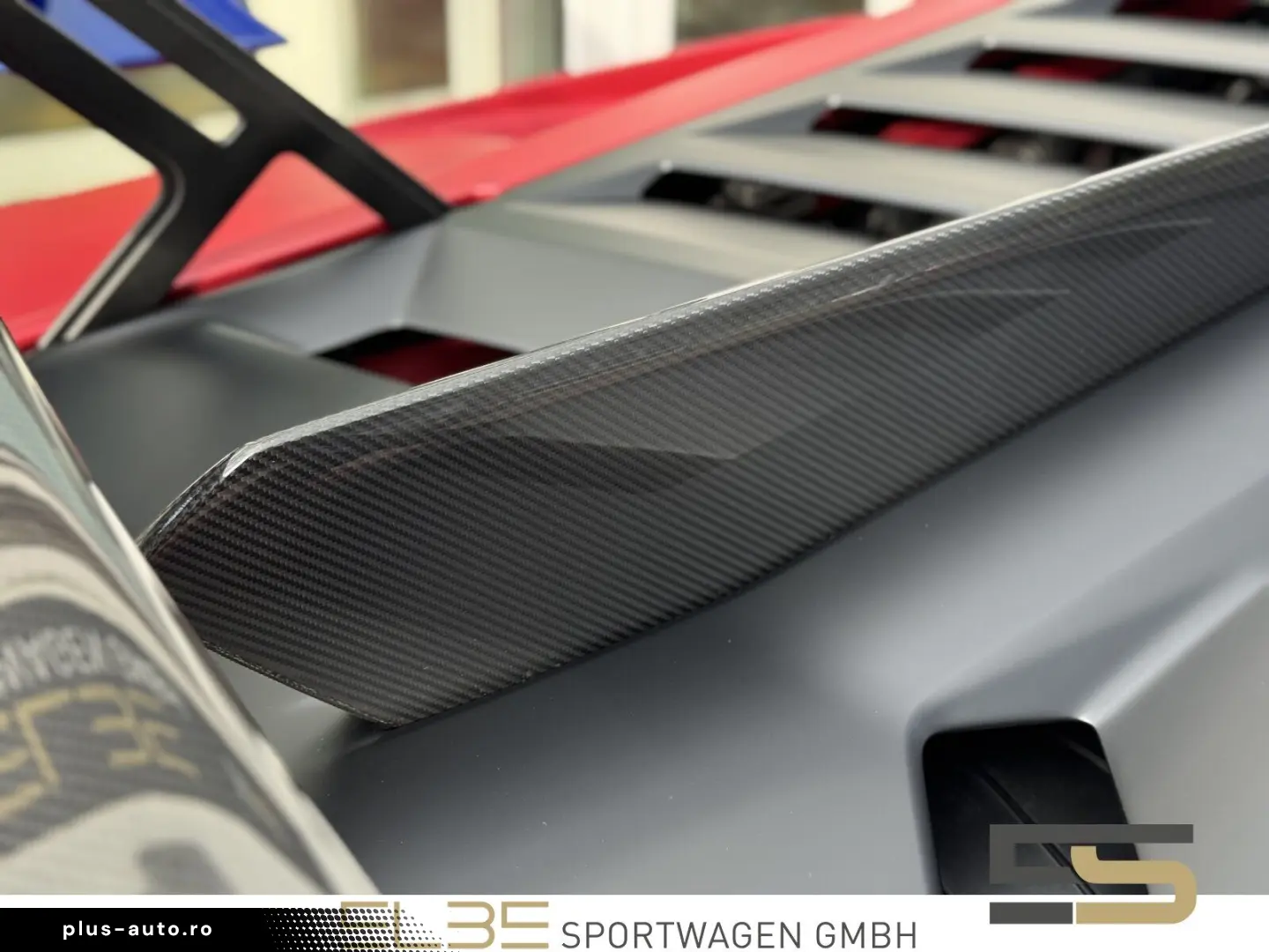 LAMBORGHINI Huracán STO FULL CARBON CAMERA LIFTING ALCANTARA