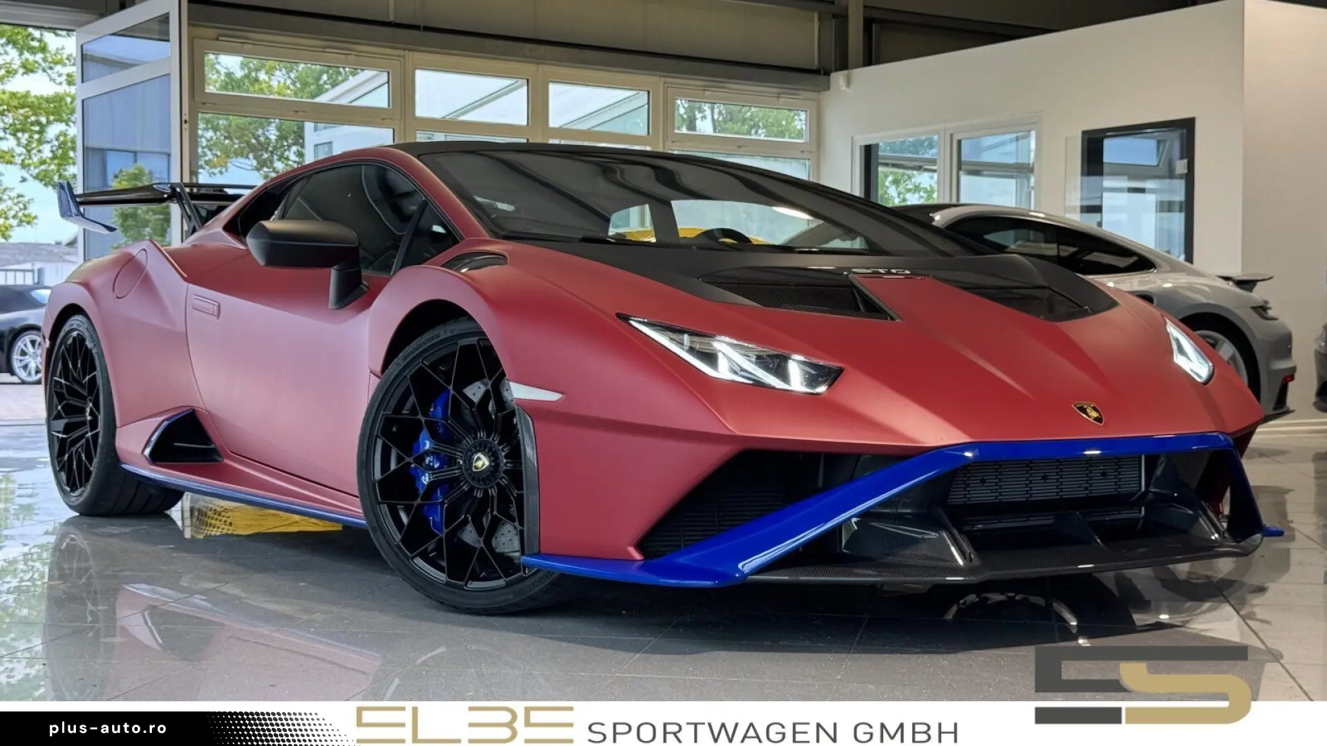 LAMBORGHINI Huracán STO FULL CARBON CAMERA LIFTING ALCANTARA