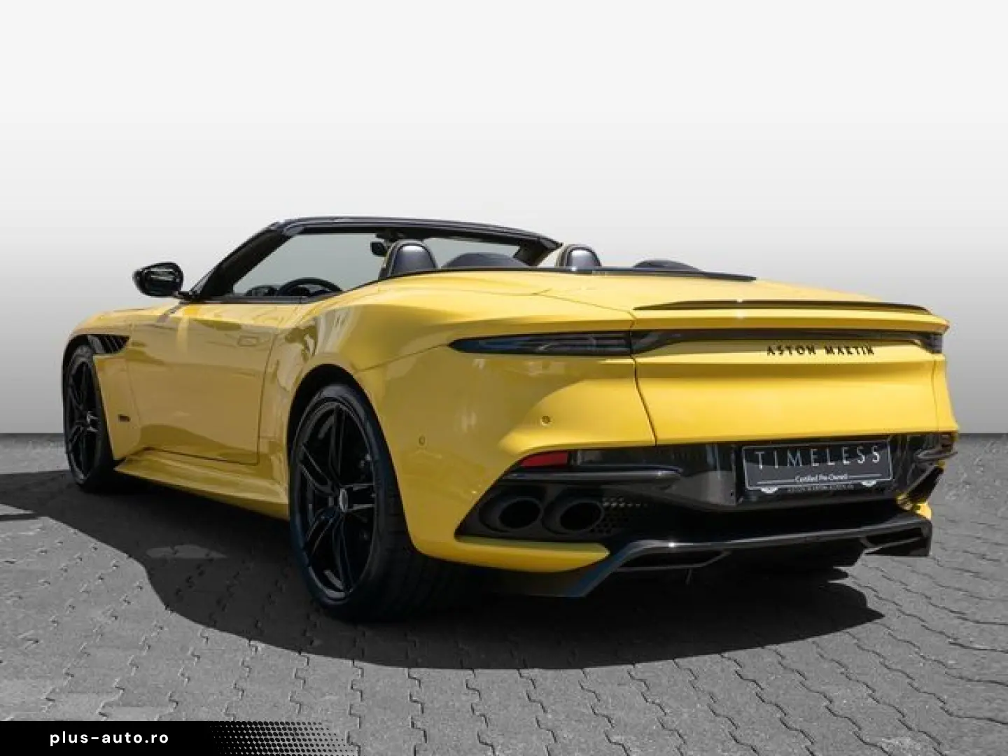 ASTON MARTIN DBS Volante Frosted Glass Yellow Carbon
