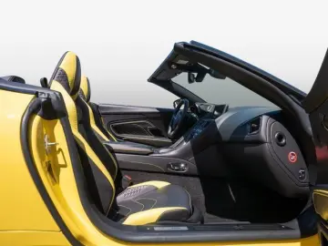 ASTON MARTIN DBS Volante Frosted Glass Yellow Carbon