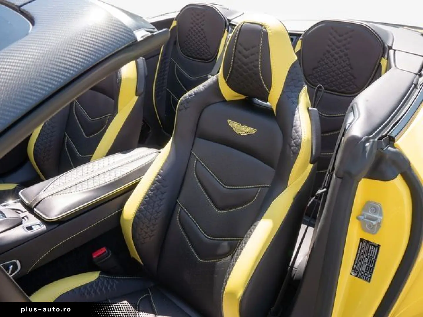 ASTON MARTIN DBS Volante Frosted Glass Yellow Carbon