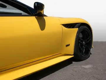 ASTON MARTIN DBS Volante Frosted Glass Yellow Carbon
