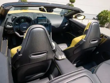 ASTON MARTIN DBS Volante Frosted Glass Yellow Carbon