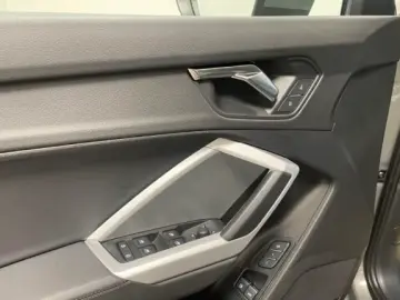 AUDI Q3 Sportback 45 TFSI e S tronic LED PANO MMI