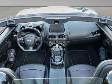 ASTON MARTIN Vantage Roadster Onyx Black   Obsidian Black