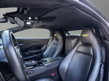 ASTON MARTIN Vantage Roadster Onyx Black   Obsidian Black