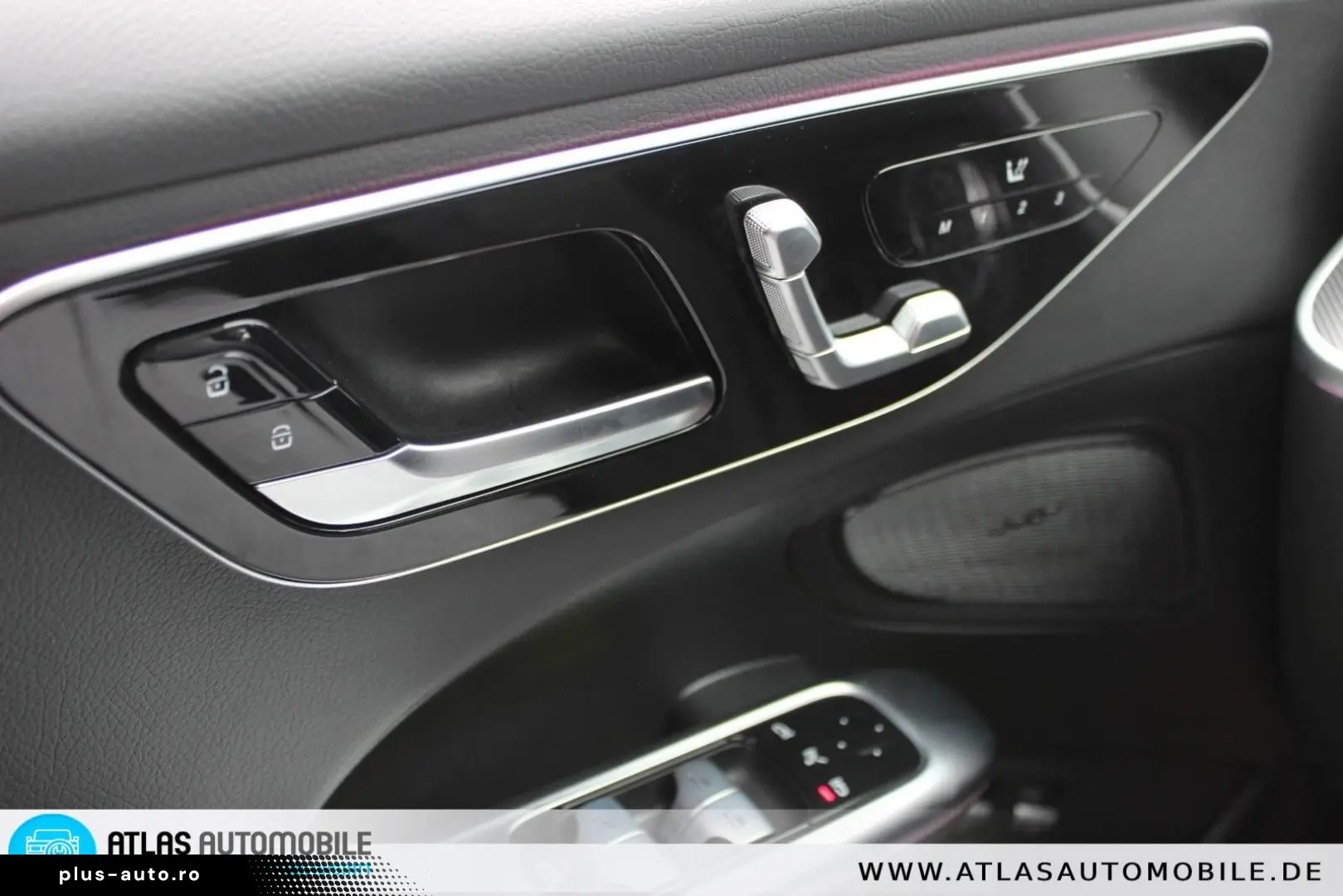 MERCEDES-BENZ C 300 e 4Matic Avantgarde LED=PANO=LEDER